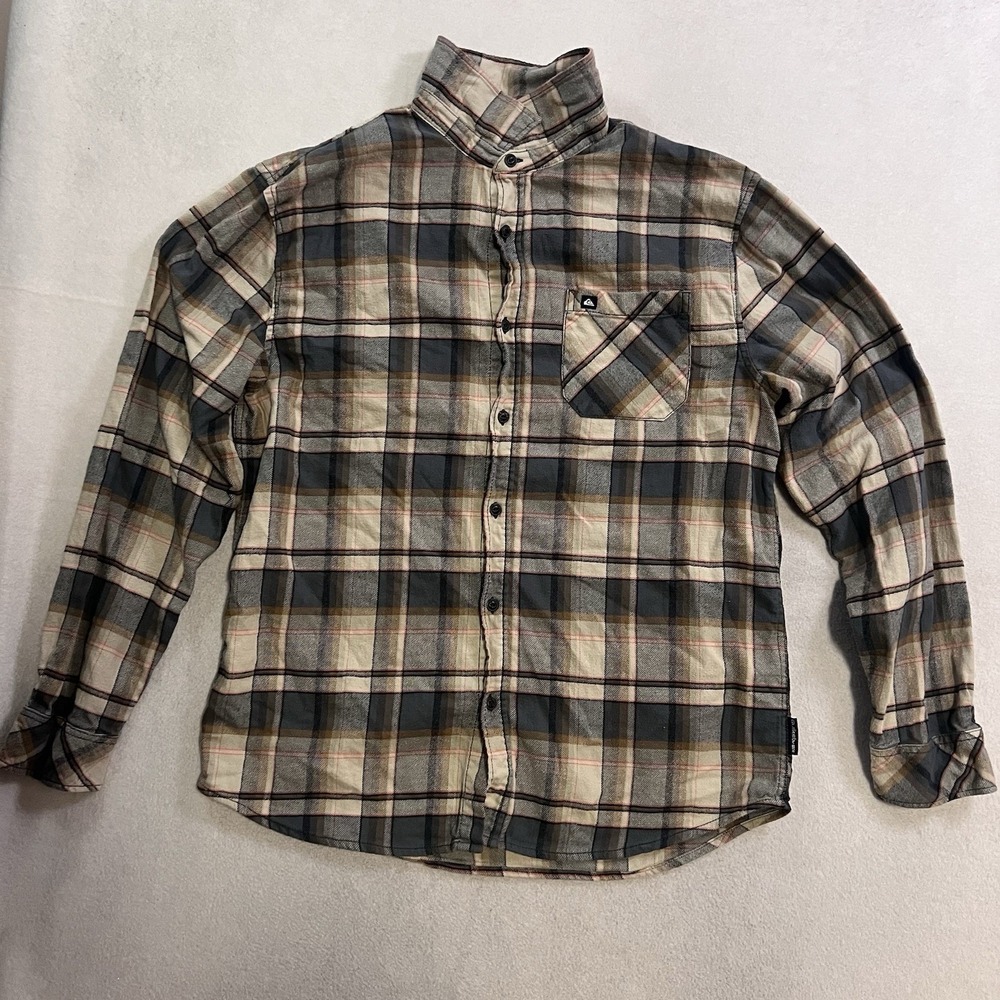 Quiksilver Flannel Shirt Men's Size Large Plaid Button Up Long Sleeve Pocket